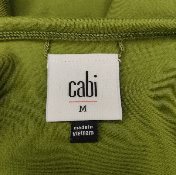 Cabi Green Turnaround Top - Picture 3 of 4